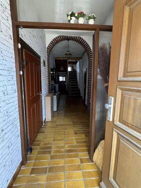 gefliester Eingangsbereich - 