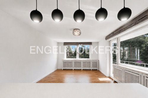 Wohnbereich mit Zutritt zum Südwest-Balkon - Etagenwohnung mit 64,00 m&sup2; in Berlin zum Kaufen
