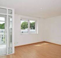 Wohnen mitten im Grünen! 2-Zimmerwohnung mit Aufzug und TG-Stellplatz! - Köln Weiden