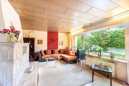 Wohnbereich - 4 Zimmer Einfamilienhaus zum Kaufen in Tamm