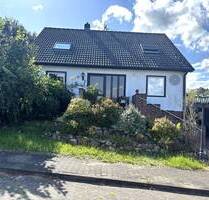 Streif-Fertighaus mit Einliegerwohnung in beliebter Wohngegend - Bergen