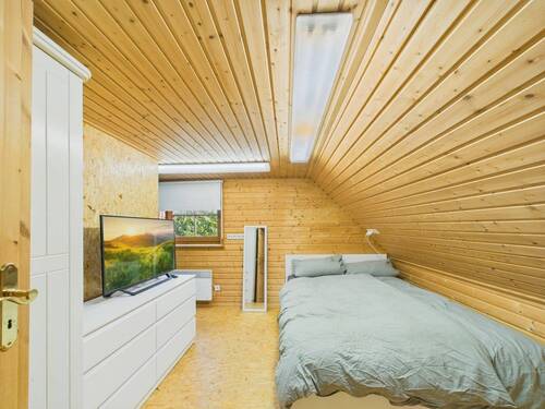 Schlafzimmer DG - 