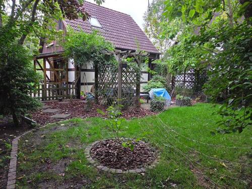 Gäste-Haus Gartenansicht - 