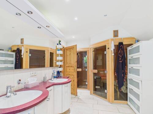 Master-Bad mit Sauna - 