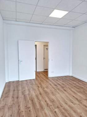 Büro 3 - 