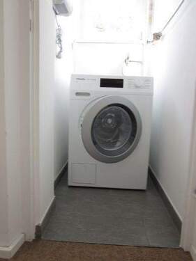 Waschmaschinenplatz - andere Wohnungstypen mit 12,00 m&sup2; in Karlsruhe zur Miete