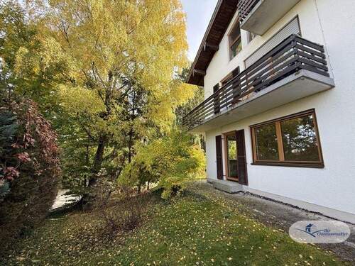 Bild 3 - 8 Zimmer Doppelhaushälfte in Rimsting