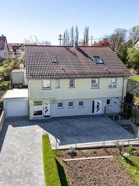 Hausansicht - 7 Zimmer Einfamilienhaus in Erdmannhausen