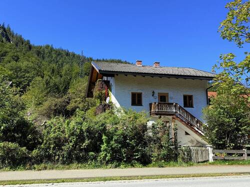 Zweifamilienhaus - Grundstück zum Kaufen in Wallgau