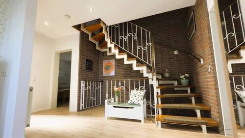 Treppenhaus - Einfamilienhaus mit 170,30 m&sup2; in Wangerland zum Kaufen