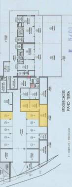 Keller und Autoabstellplätze - 