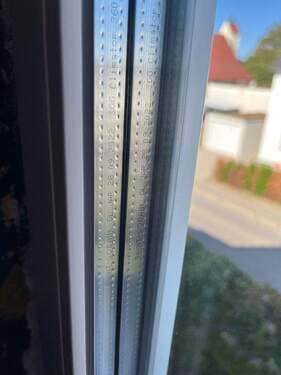 Fenster OG/DG alle 2022 ausgetauscht - 