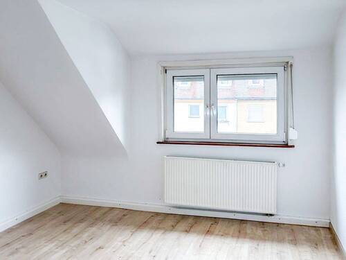 Schlafzimmer - Mehrfamilienhaus, Wohnhaus mit 183,60 m&sup2; in Stuttgart zum Kaufen