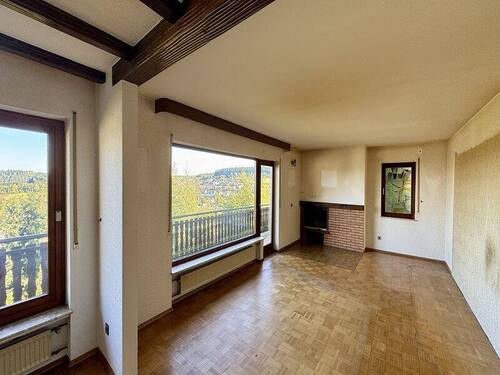 Wohnzimmer - 6 Zimmer Einfamilienhaus zum Kaufen in Mertesdorf
