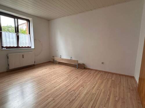 Schlafzimmer EG links - 