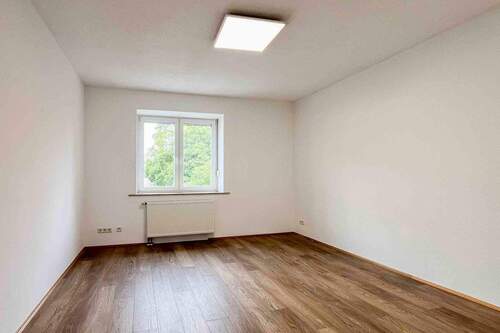 Schlafzimmer 1. OG - 