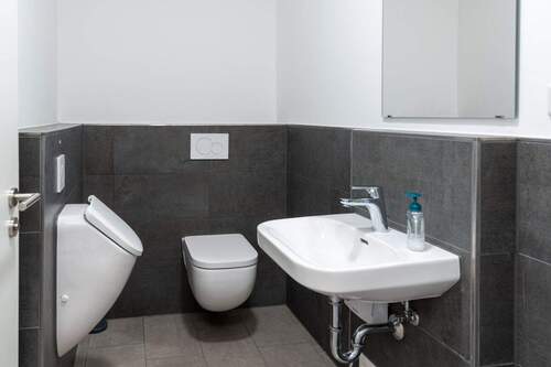 Bad im zeitlos eleganten Design - 