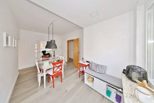 Sitzgelegenheit - 