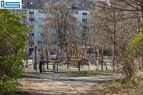Umgebung - Spielplatz - 