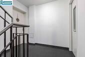 Vor der Wohnung - 