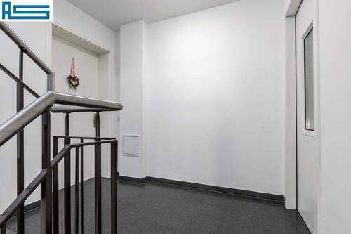 Vor der Wohnung - 