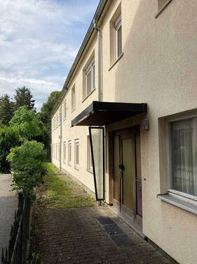 Bild 1 - Großzügige Gewerbefläche für Praxis, Büro, Handel oder Wohnen + eine Eigentumswohnung (ohne Makler)
