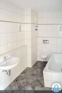 Beispielfoto - Badezimmer - Etagenwohnung mit 52,00 m² in Dresden zur Miete