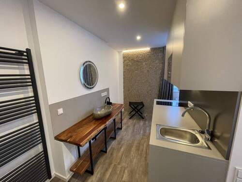 Offene Küche Bad - 1 Zimmer Etagenwohnung zur Miete in Berlin