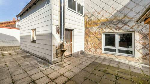 Innenhof 1 - Mehrfamilienhaus, Wohnhaus mit 276,50 m&sup2; in Frontenhausen zum Kaufen