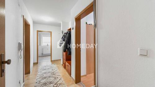 Flur 1 - 3 Zimmer Etagenwohnung zum Kaufen in Ottenbach