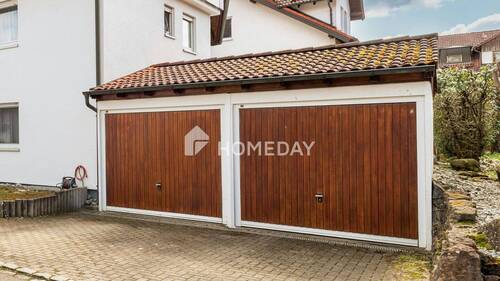 Garage - Etagenwohnung mit 80,00 m&sup2; in Ottenbach zum Kaufen