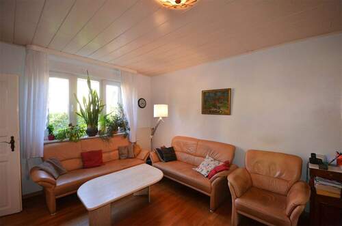 Wohnzimmer - 5 Zimmer Reihenendhaus zum Kaufen in Berlin