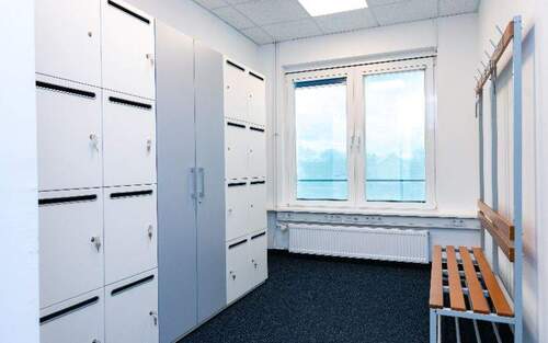 Schließfächer und Umkleide - Büro zur Miete in Magdeburg