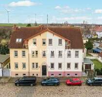 Investieren und gestalten: MFH in Lützen mit 3 Wohnungen, Garten, Garage und großzügigem Grundstück
