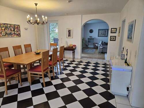 Esszimmer Sicht auf Veranda - 