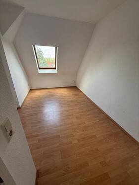 Zimmer - Etagenwohnung mit 68,00 m&sup2; in Leipzig zur Miete