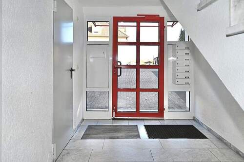 Hausflur EG - 4 Zimmer Etagenwohnung in Bochum