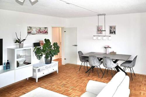 Wohnzimmer Blick auf den Flur - 