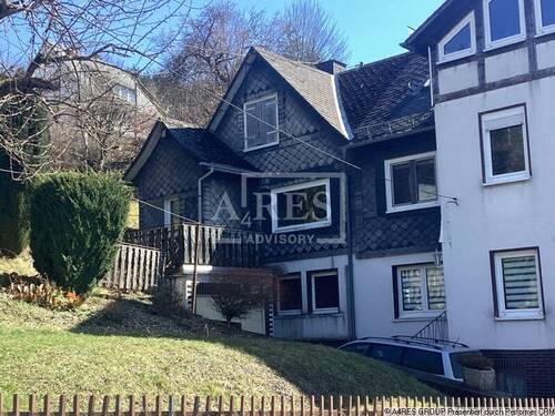 Objektansicht - *** Doppelhaushälfte in Bad Laasphe ***