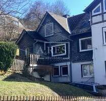 *** Doppelhaushälfte in Bad Laasphe ***