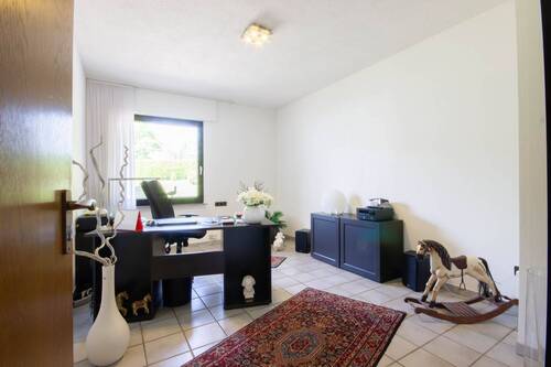 Arbeits-/Kinderzimmer - 