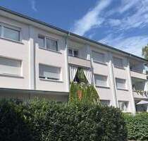 Attraktive 3-Zimmer-Wohnung mit großer Küche, Tageslichtbad und Balkon in ruhiger Lage von Überlingen