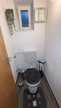 WC - 