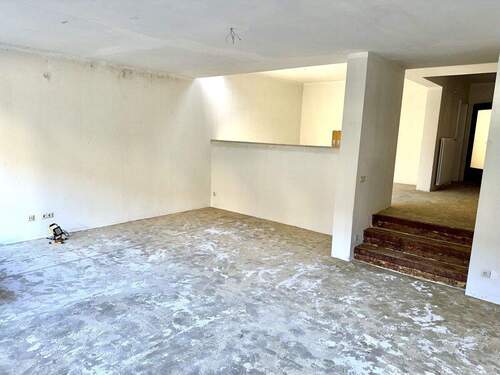 Wohnbereich - Reihenmittelhaus mit 132,10 m² in Nürnberg / Langwasser zum Kaufen