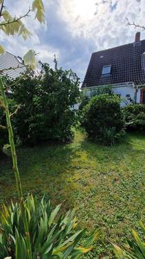 Vorgarten - Grundstück zum Kaufen in Norderstedt