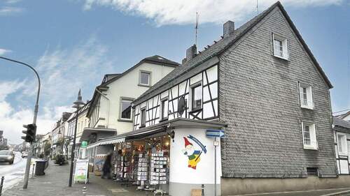 Außenansicht - Historisches Wohn- und Geschäftshaus mit Potenzial im Herzen von Niedersprockhövel