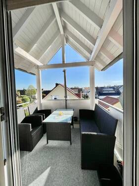 Überdachter Süd-West-Balkon - 3 Zimmer Etagenwohnung in Herbolzheim