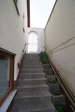 Zugang Einliegerwohnung - 