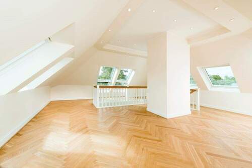 Arbeitszimmer im Dachspitz - 