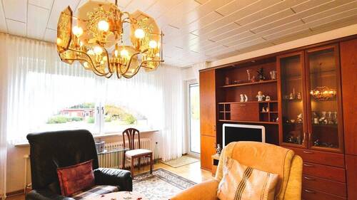 Wohnzimmer- und Esszimmer 3 - 